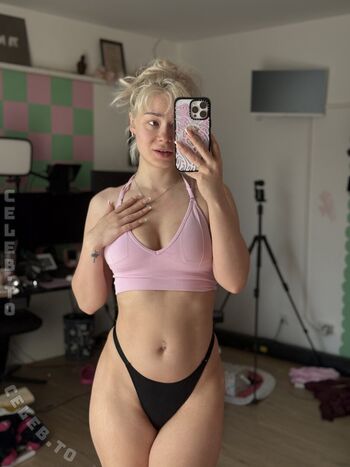 Full leaked Akkcess private photo