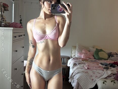 Full leaked Beebee page private photo