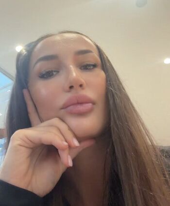 Full leaked Diana avsaragova private photo