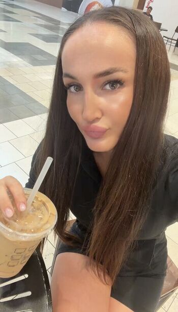 Full leaked Diana avsaragova private photo