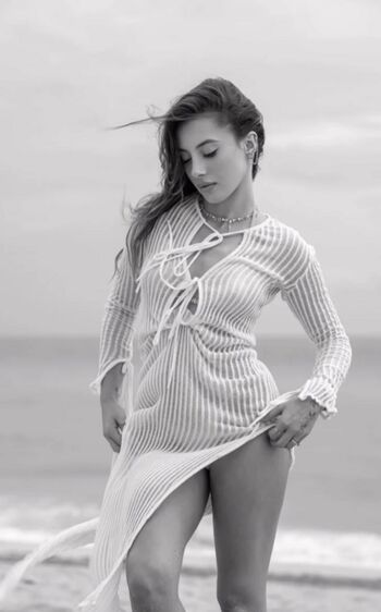 Full leaked Elizabeth vepretska private photo
