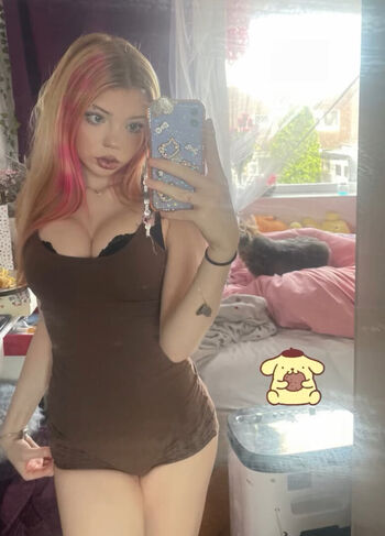 Full leaked Ellouise jane mary private photo