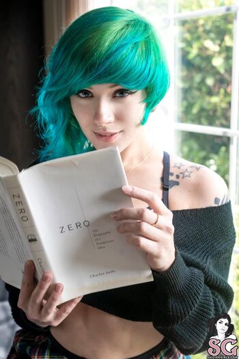 Full leaked Foxyelf private photo