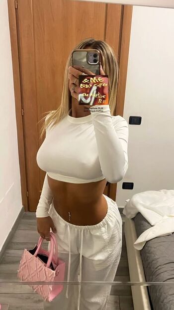Full leaked Giulia iarpini private photo