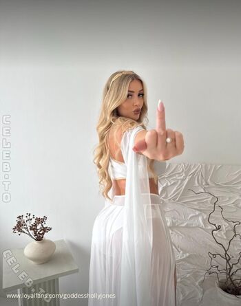 Full leaked Goddesshollyjones private photo
