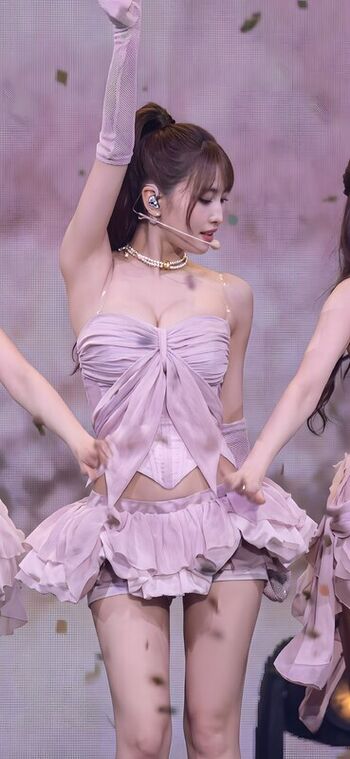 Full leaked Hirai momo private photo