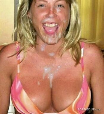 Full leaked Julie books private photo
