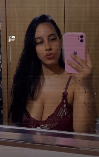 Full leaked Kamy private photo