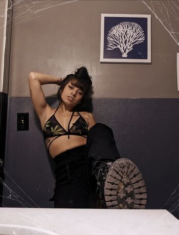 Full leaked Kareina trevino private photo
