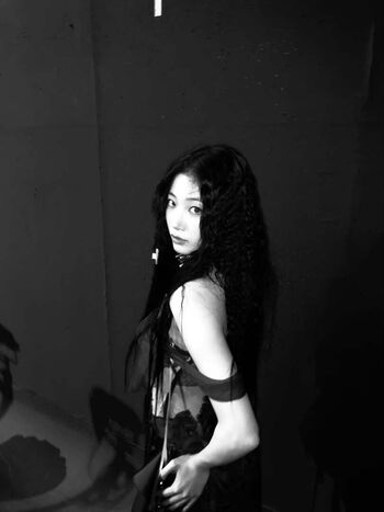 Kazuha Nakamura 中村 一葉