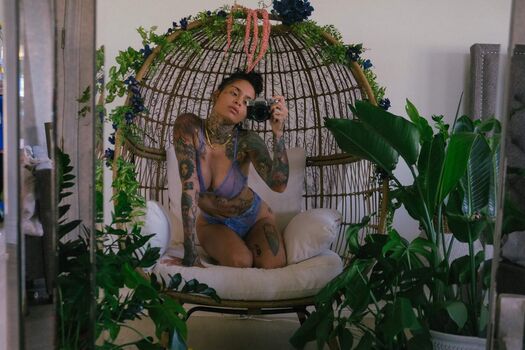Full leaked Kehlani private photo