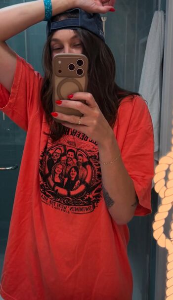 Full leaked Kelly cheese private photo