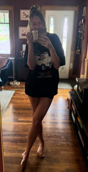 Full leaked Kelly cheese private photo