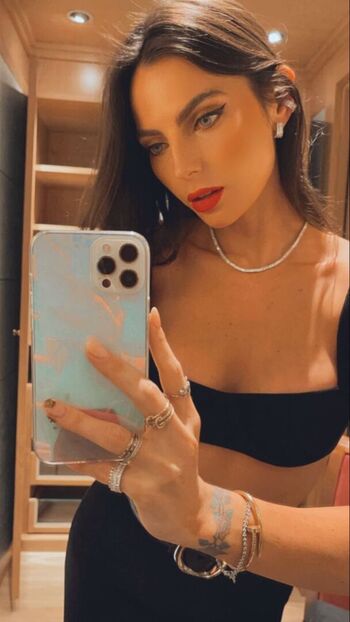 Full leaked Kelly piquet private photo