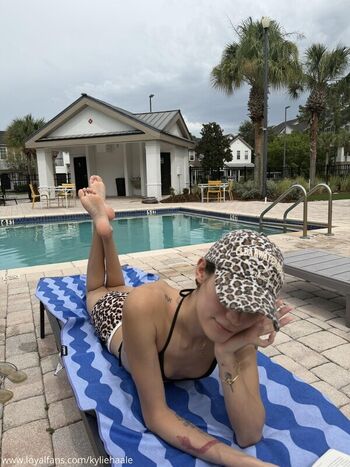 Full leaked Kyliehaale private photo