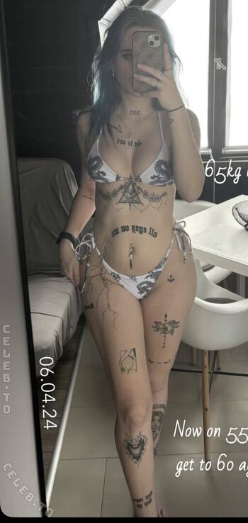 Full leaked Laechle private onlyfans photo