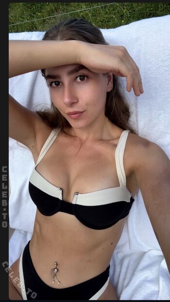 Full leaked Laura benko private photo