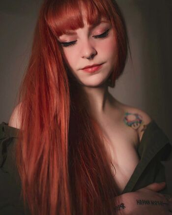 Full leaked Luaxisde private photo