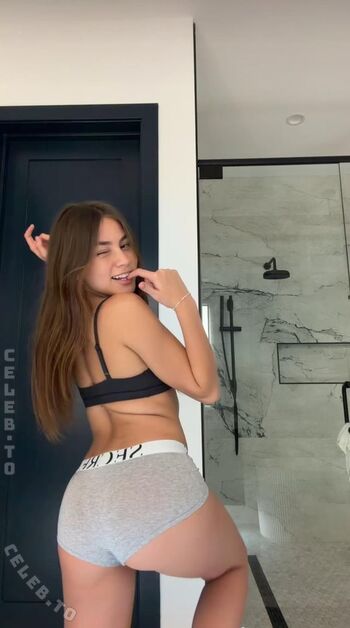 Full leaked Minicaryn private photo