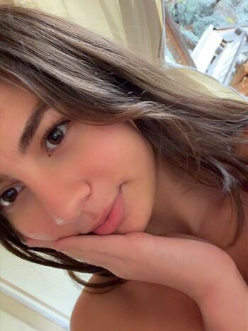 Full leaked Minicaryn private photo