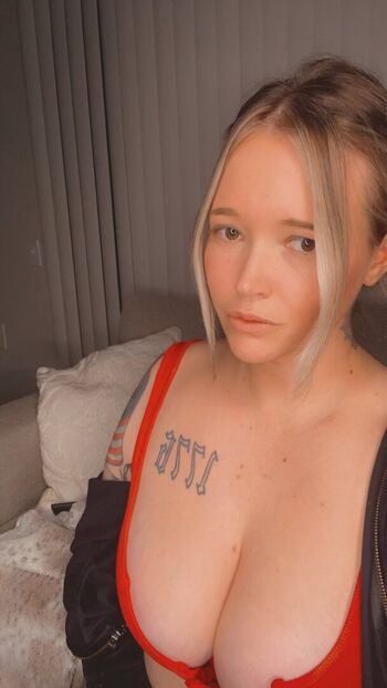 missjuliaaxx