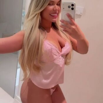 Nadia Alves