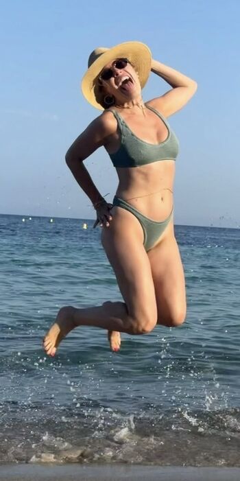 Full leaked Pauline sanzey private photo