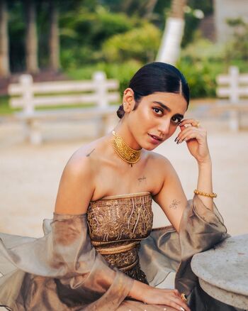 Full leaked Priya prakash varrier private photo