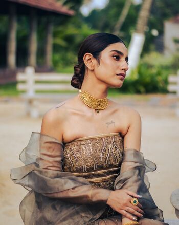 Full leaked Priya prakash varrier private photo