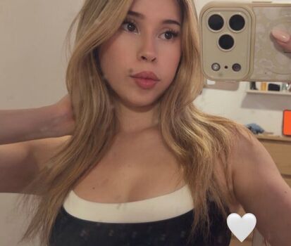 Full leaked Puffes private photo