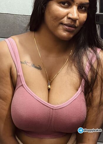 Full leaked Reshma rechu private onlyfans photo