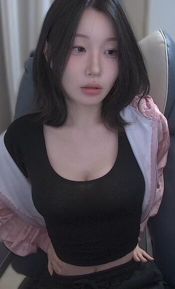 Full leaked Saeyobim private photo