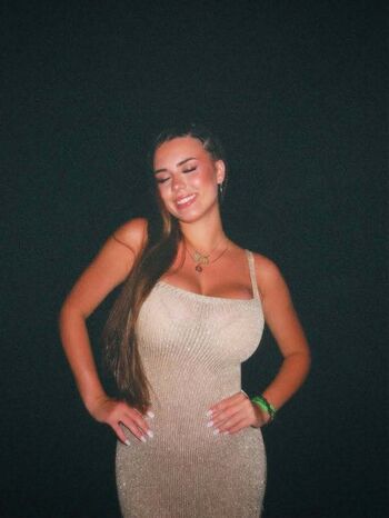 Full leaked Shantall calore fernandez private photo