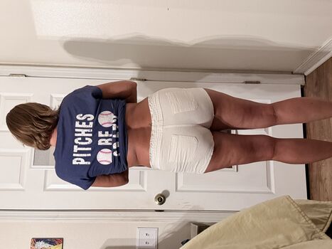 Show Your Girlfriend