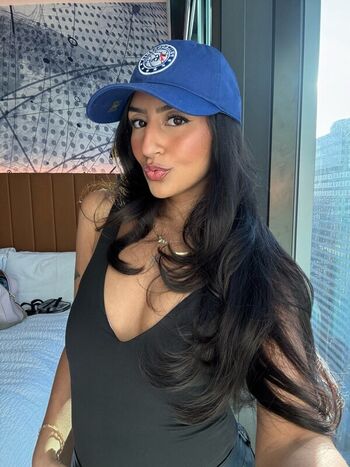 Full leaked Shriya saini private photo