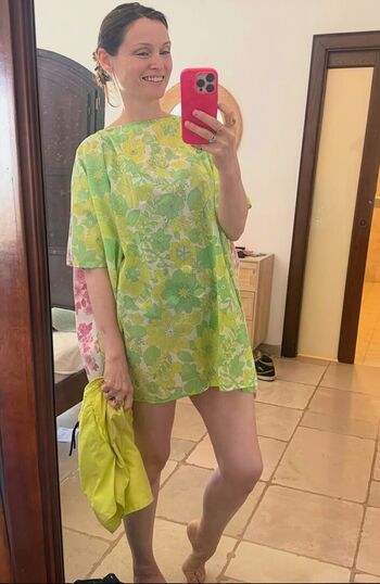 Full leaked Sophie ellis bextor private photo