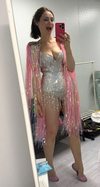 Full leaked Sophie ellis bextor private photo