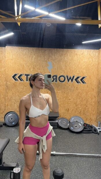 Full leaked Stefanycamach private photo