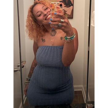 Full leaked Thegirlwiththewalk private photo