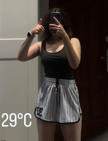 Full leaked Db/v private photo