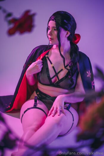 Full leaked Valkydesigns private photo