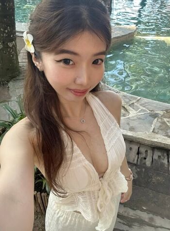 Full leaked Yong sim nie private photo