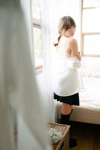 Full leaked Yunjing saehun private photo